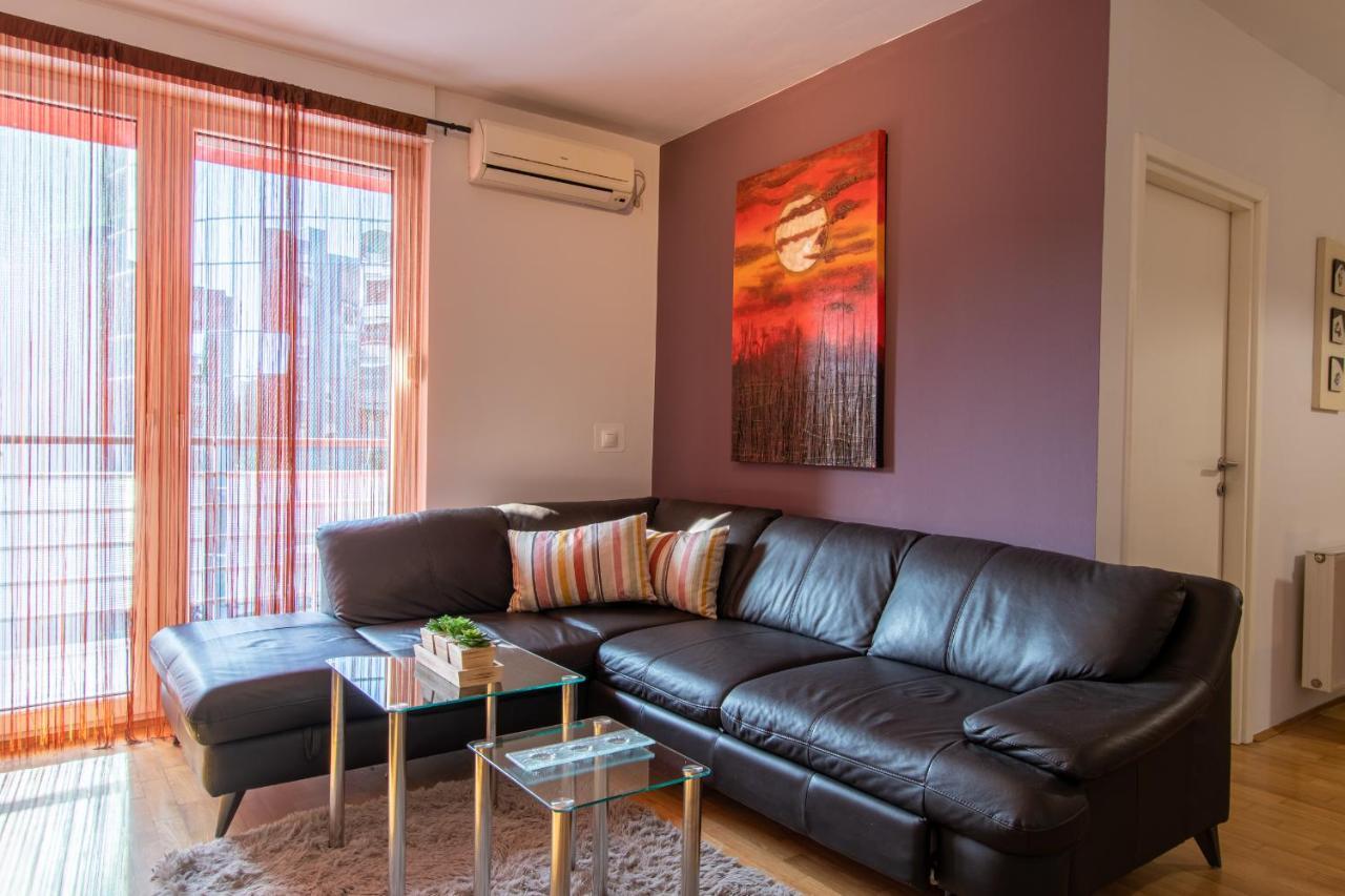 Flexible Selfcheckins 31 - Zagreb - Garage - Loggia - New Apartment Ngoại thất bức ảnh